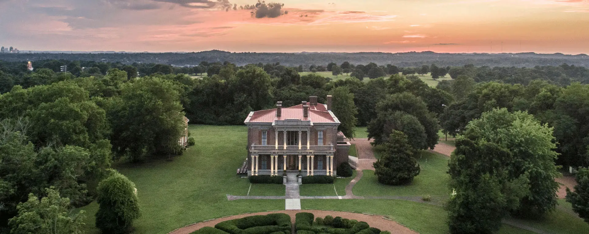 Two Rivers Mansion